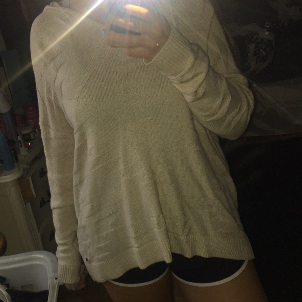 Pullover drawstring hoodie